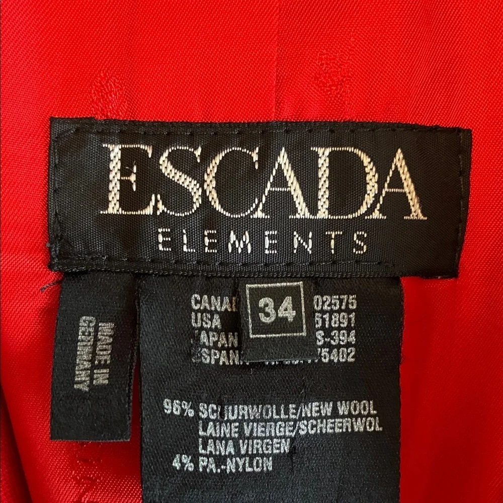 Escada Blazer, women's 34, red Classic, Tailored, Virgin Wool, Flap Pockets EUC